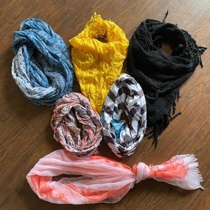 SCARF LOT